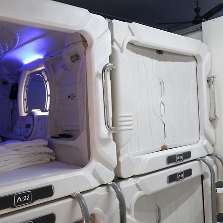 Hotel Astropods Bombaj Zewnętrze zdjęcie