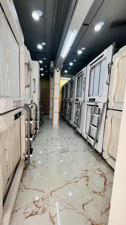 Hotel Astropods Bombaj Zewnętrze zdjęcie