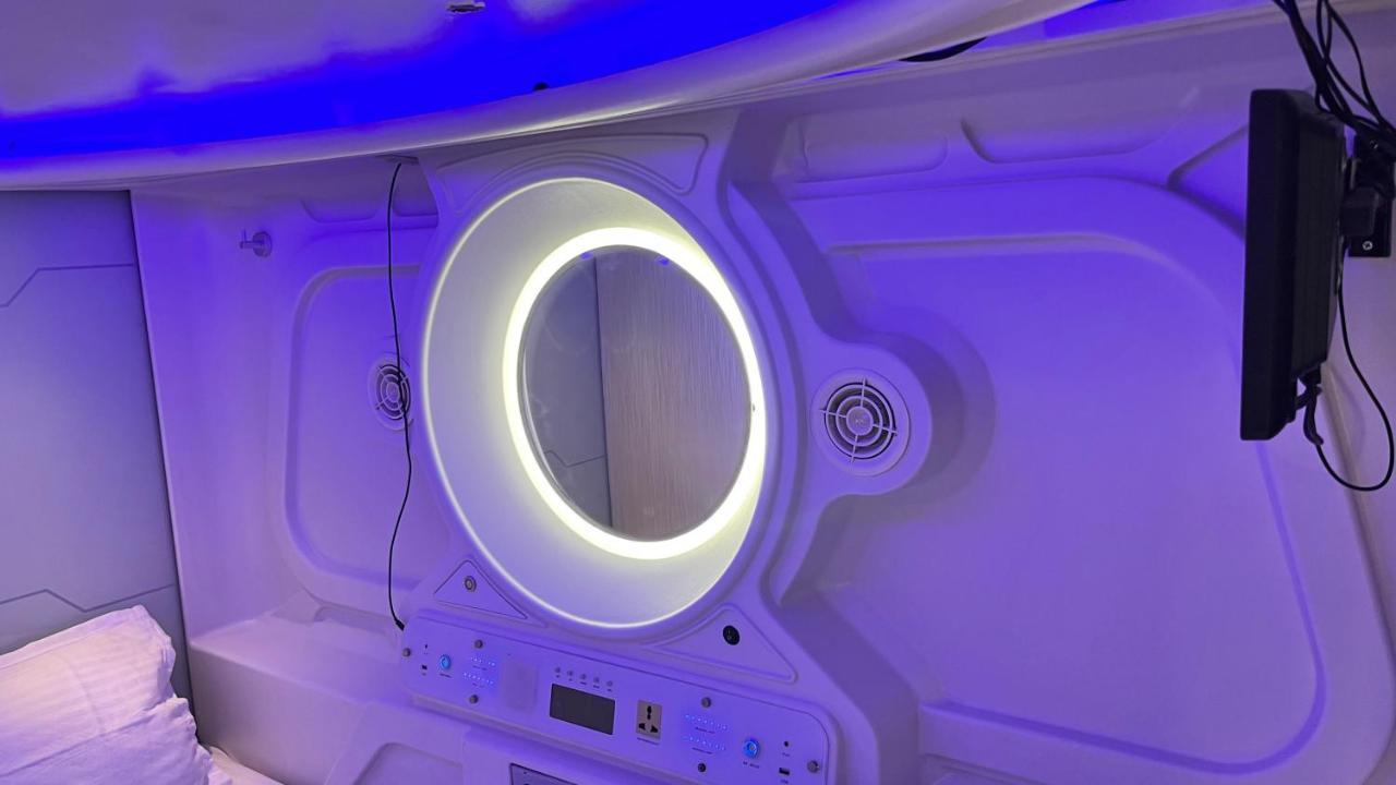 Hotel Astropods Bombaj Zewnętrze zdjęcie